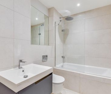 3 bedroom apartment to rent - Photo 6