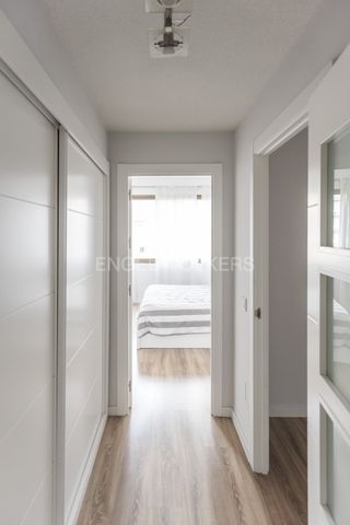 Apartamento de alquiler en Calle de Agustin de Foxa, Castilla - Photo 4