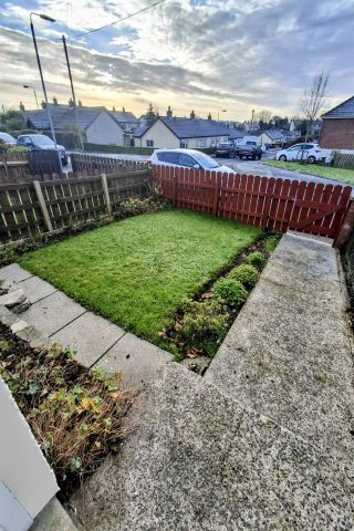 13 Mourne Crescent, Moneyrea - Photo 2