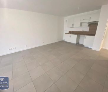Appartement à louer 3 pièces 69.44m² - Photo 2