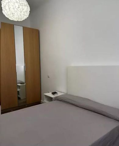 Calle de Cavanilles, Madrid, Community of Madrid 28007 - Photo 2