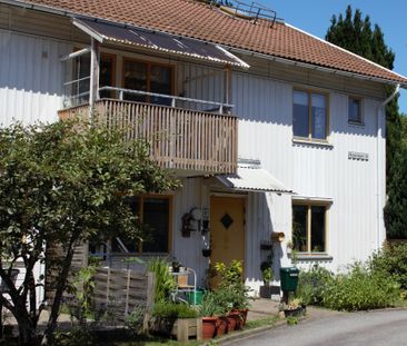 Ängsvägen 18 D - Photo 2