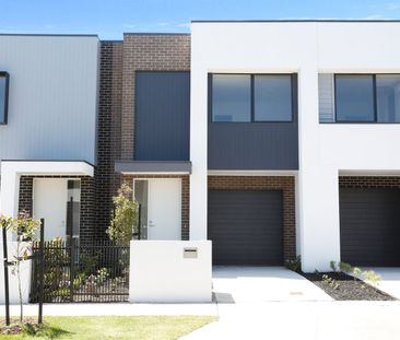 98 Royal Road, Braybrook VIC 3019 - Photo 3