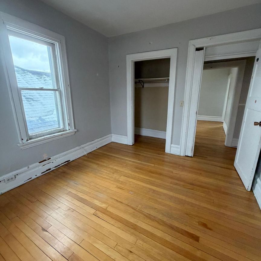 5-66 Fifth Ave - Photo 1