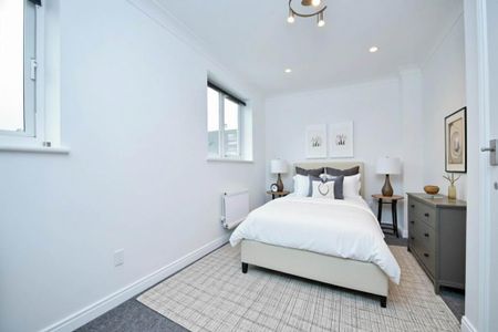 4 bedroom townhouse to rent - Photo 4