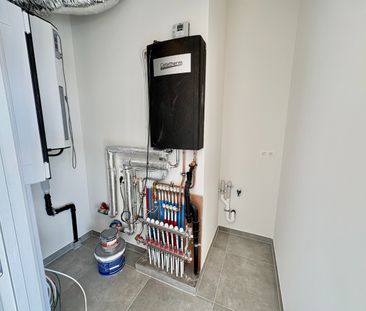 Ruim energiezuinig appartement met 2 slaapkamers - Photo 1