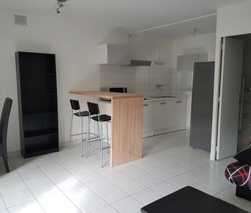 Location Appartement 1 pièce 28m² - Photo 5