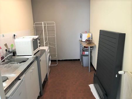 Location Appartement 1 pièce 41m² DIJON 21000 - Photo 2