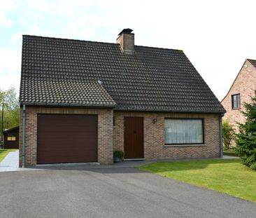 Rustig gelegen, heel goed onderhouden villa op 950m² - Photo 1