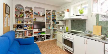 Avenida de los Toreros, Madrid, Community of Madrid 28028 - Photo 2