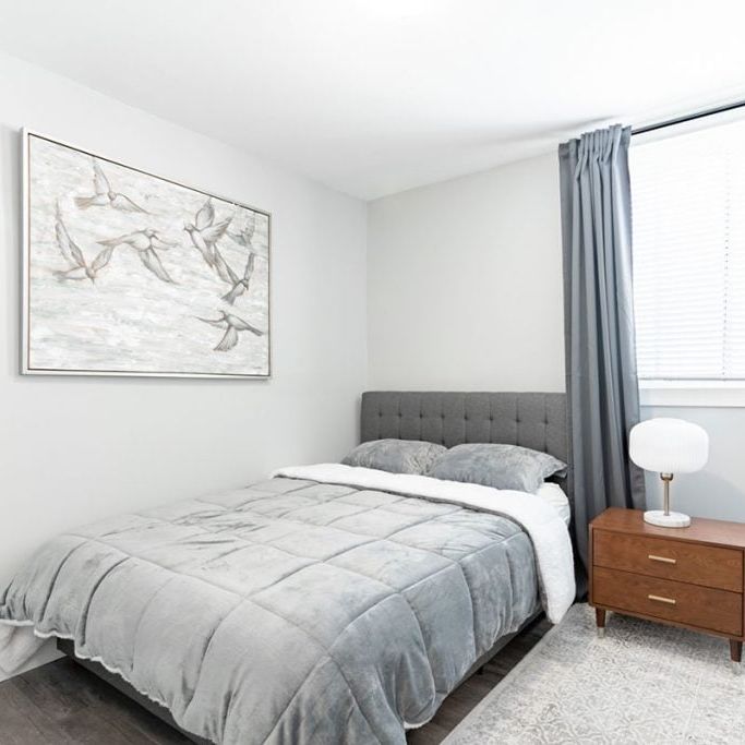 Rue Crevier Apartments - Photo 1