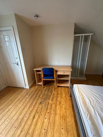 Donegall Road, En-Suite Room 4, Room 5 & Room 2, Belfast, BT12 5NB - Photo 3
