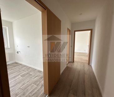 mit Süd-West-Balkon: 2 Raum Wohnung in Gera-Untermhaus! Nähe Theate... - Photo 1