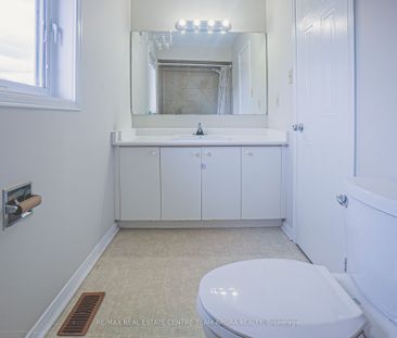 For Lease - 82 Mullis Crescent Unit# Main & 2nd, Brampton, Ontario - Photo 1