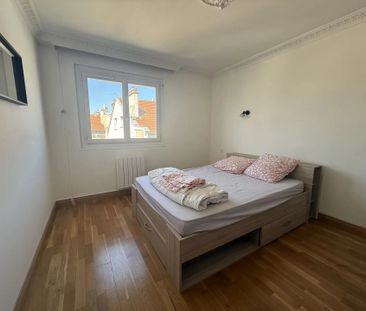 Location Appartement 90m² ST ETIENNE 42000 - Photo 4