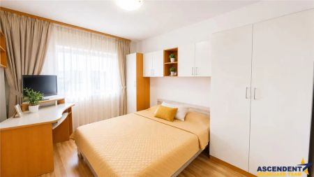 Compozitie luminoasa, structura mare, 3 camere in Centrul Civic, Brasov - Photo 3