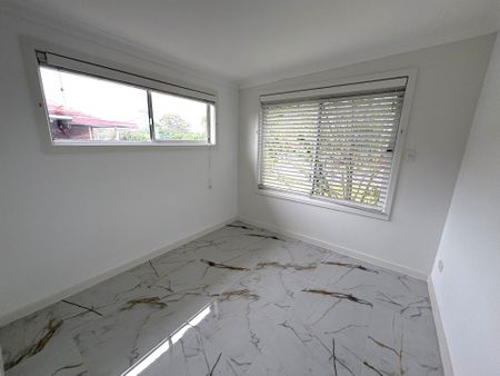 Modern Family Home!! - Photo 5