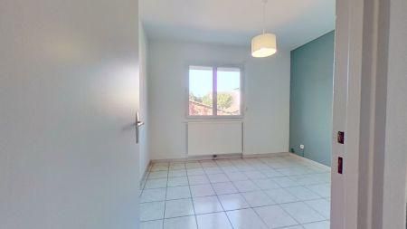 Location - Appartement - 3 pièces - 76.00 m² - montauban - Photo 4