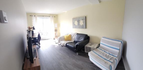 3 1/2 électricité inclue 2254-3 pour Décembre - Photo 2