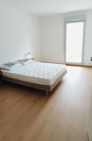 Location Appartement 3 pièces 66m² TOULOUSE 31100 - Photo 2