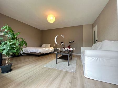 Location Appartement 1 pièce 32m² - Photo 3