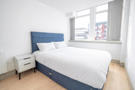 1 bedroom apartment to rent - Photo 2