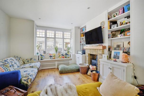 3 bedroom terraced house to rent - Photo 1