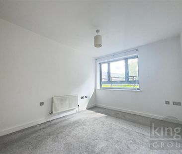 1 Bedroom Flat - Ground Floor To Let - Photo 4