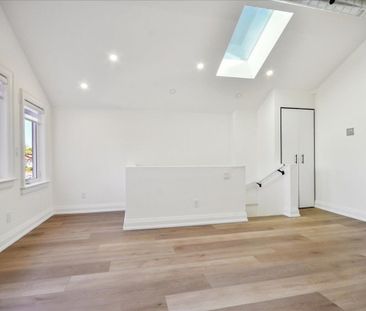 For Lease - 134 Argyle Street Unit# 3rd Floor, Toronto, Ontario - Photo 2