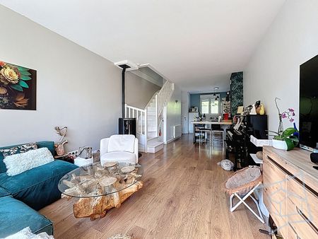 Maison Voisins Le Bretonneux 4 pièce(s) 84.05 m2 - Photo 4