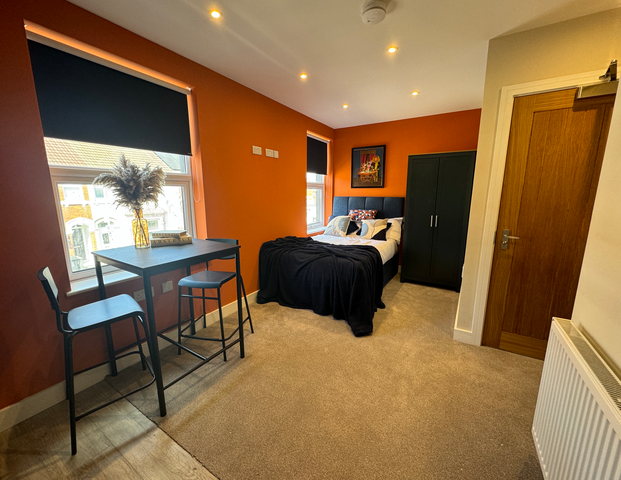 Lansdown Road - Photo 1