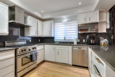 378 Av. Olivier - Photo 4