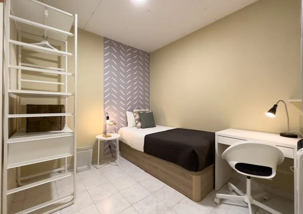 Carrer de Salvà, Barcelona, Catalonia 08004