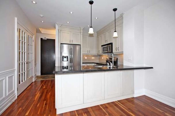 For Lease - 20 Burkebrook Place Unit# 401, Toronto, Ontario - Photo 1