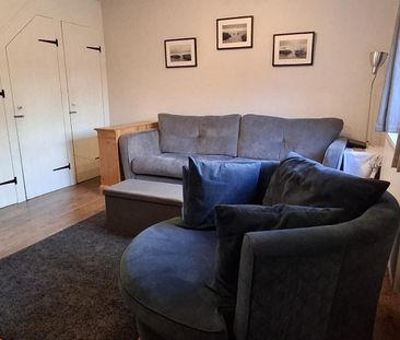 Barrington Road, Swindon, Watchfield - Photo 2