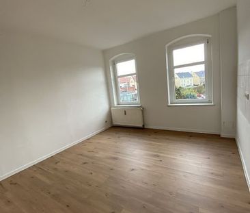SchÃ¶ne gerÃ¤umige 2 Raum Wohnung in Zwickau, Oberplanitz ab sofort zu vermieten - Photo 5