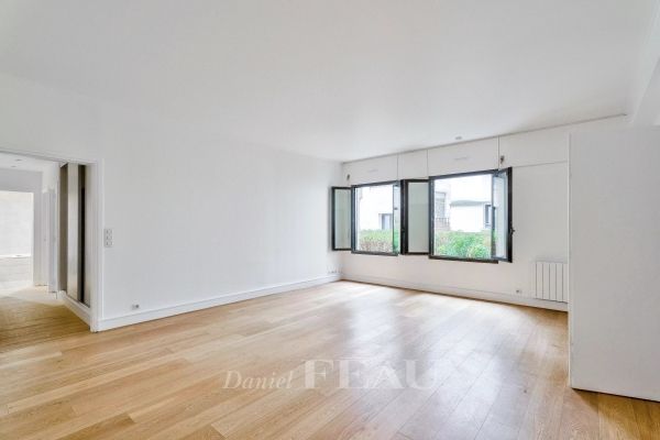 Appartement à louer à Paris 9Ème - Photo 1