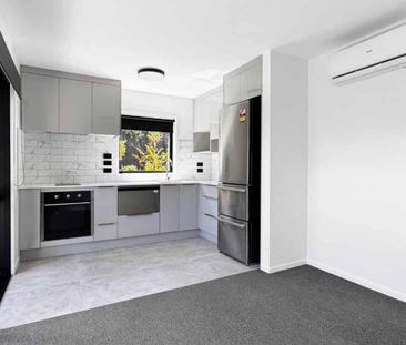 2/9 Francis Street, Grey Lynn - Photo 2