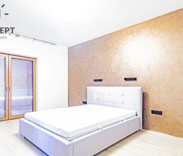 Wyjątkowy dom w zabudowie bliźniaczej 4 sypialnie - Фото 6