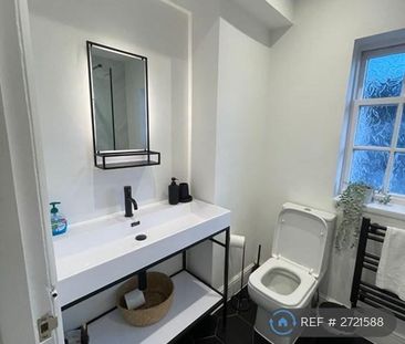 2 bedroom maisonette to rent - Photo 1