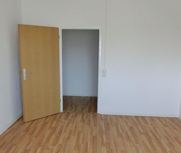 Mit Aufzug: 1-Zimmer-Wohnung mit Balkon - Photo 2