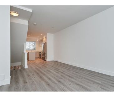 Stunning Southridge Club Three Bedrooms Plus Den - Photo 3