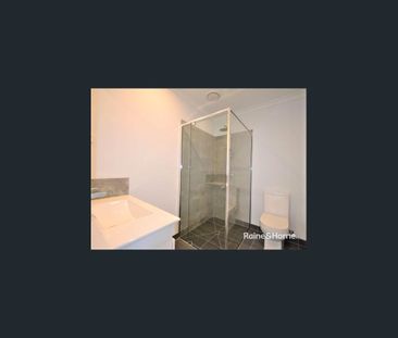 Modern townhouse in Clayton with lots to offer! - Photo 6