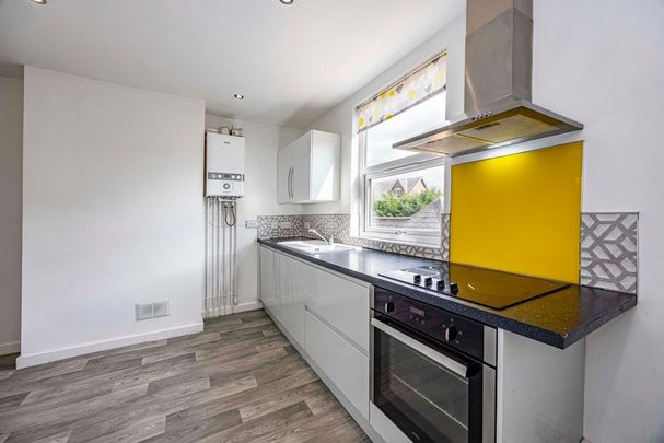 3 bedroom apartment to rent - Photo 1