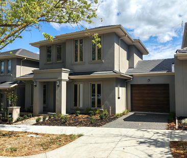 16 Loma Linda Grove, Balwyn North VIC 3104 - House For Rent | Domain - Photo 4