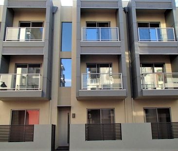 Modern Townhouse in Great Location - Photo 1