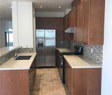 For Lease - 4639 Centretown Way, Mississauga, Ontario - Photo 3