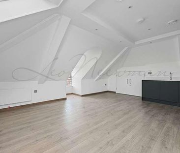 Ac Court, Thames Ditton, KT7 - Photo 1