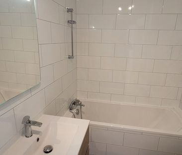 Appartement à louer 2 pièces • 41,70 m2 Issy-les-Moulineaux - Photo 6