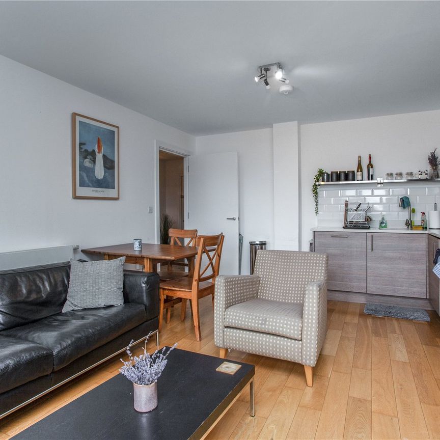 Baltic Place, London, N1 5AQ - Photo 1